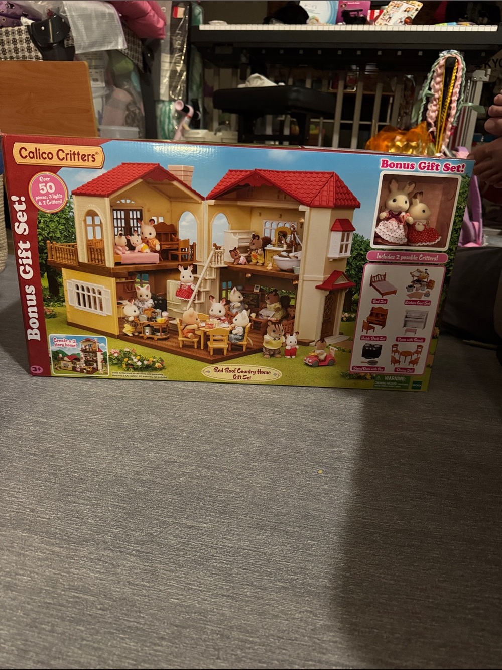 Calico Critters Red Roof Country Home Playset - Pink & Red Accents